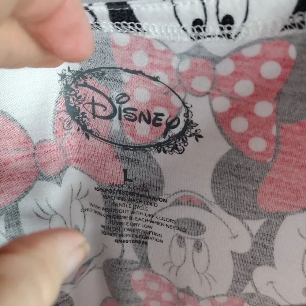 Disney tee  - Picture 3 of 5